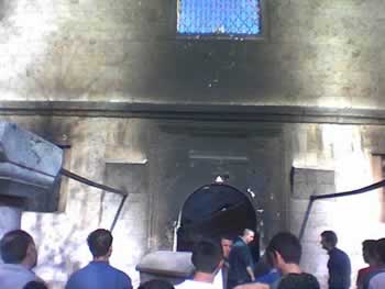 Pilaging and destruction of Holy Places